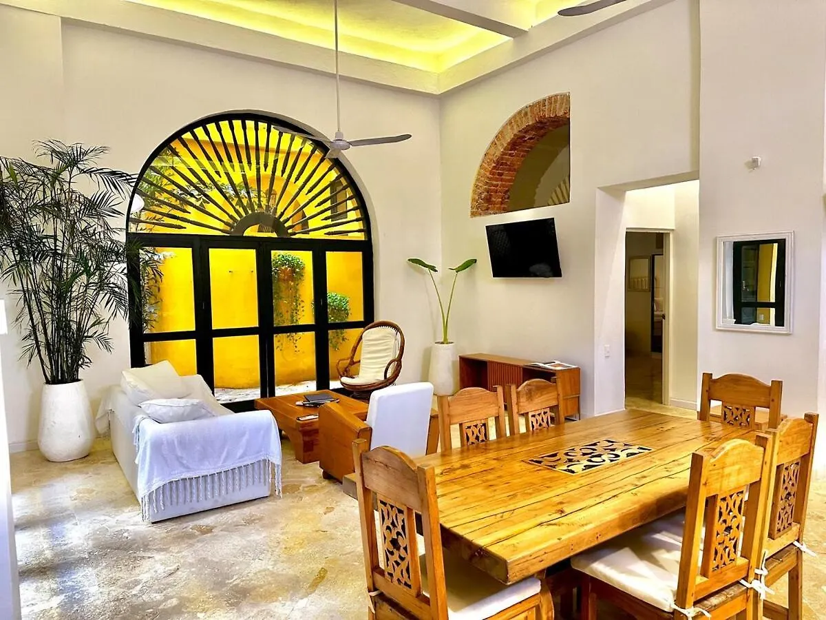 아파트 Walled City 2 Private Patios, Rooftop With Pool Cartagena 콜롬비아